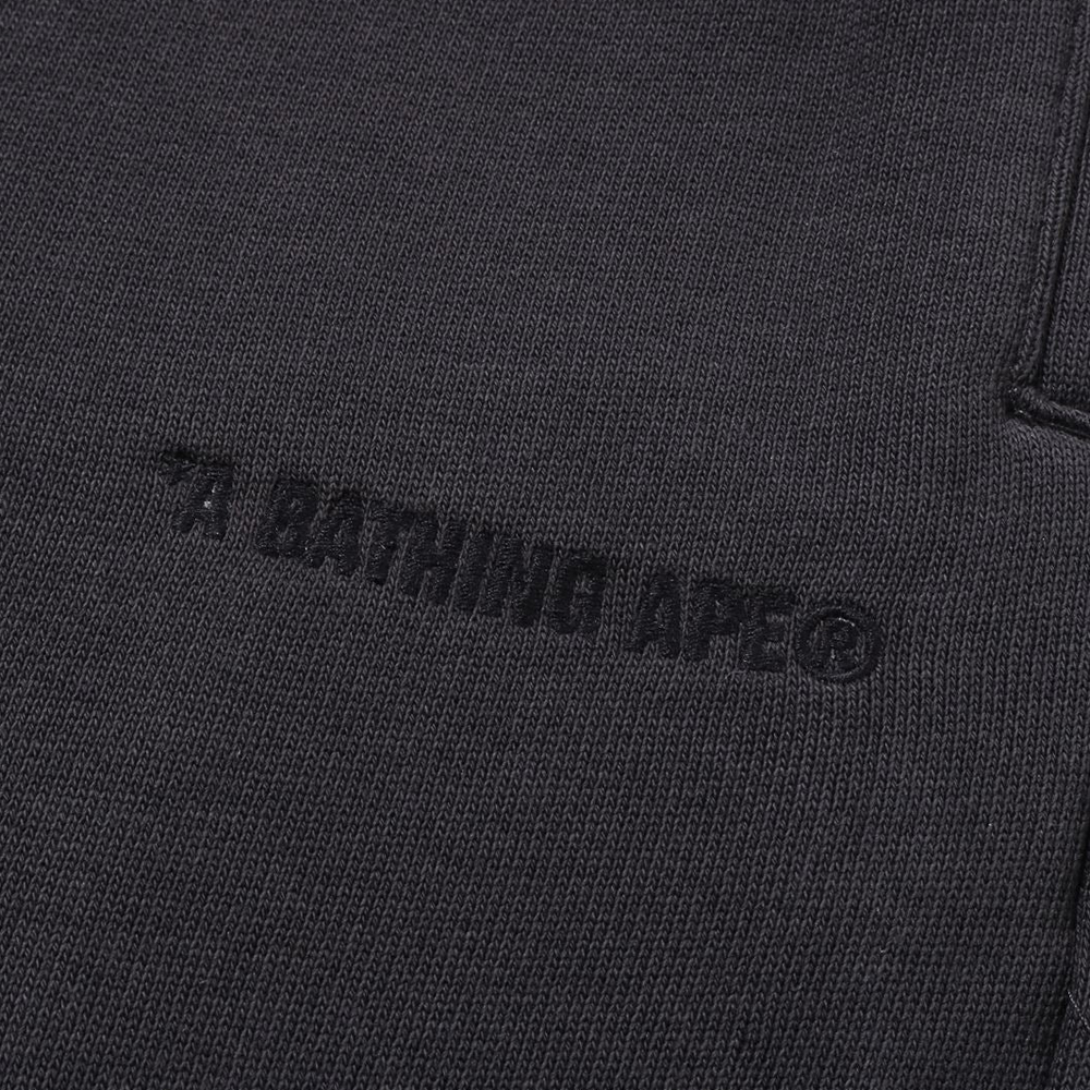 베이프 반바지 BATHING APE LOGO KNEE LENGTH RELAXED FIT SWEAT SHORTS 1L80-153-303 - 상세 이미지 4