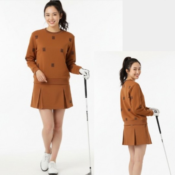 볼빅 골프 가을 필드룩 고급스런 자수패턴 골프웨어 스윙 라운드 티셔츠