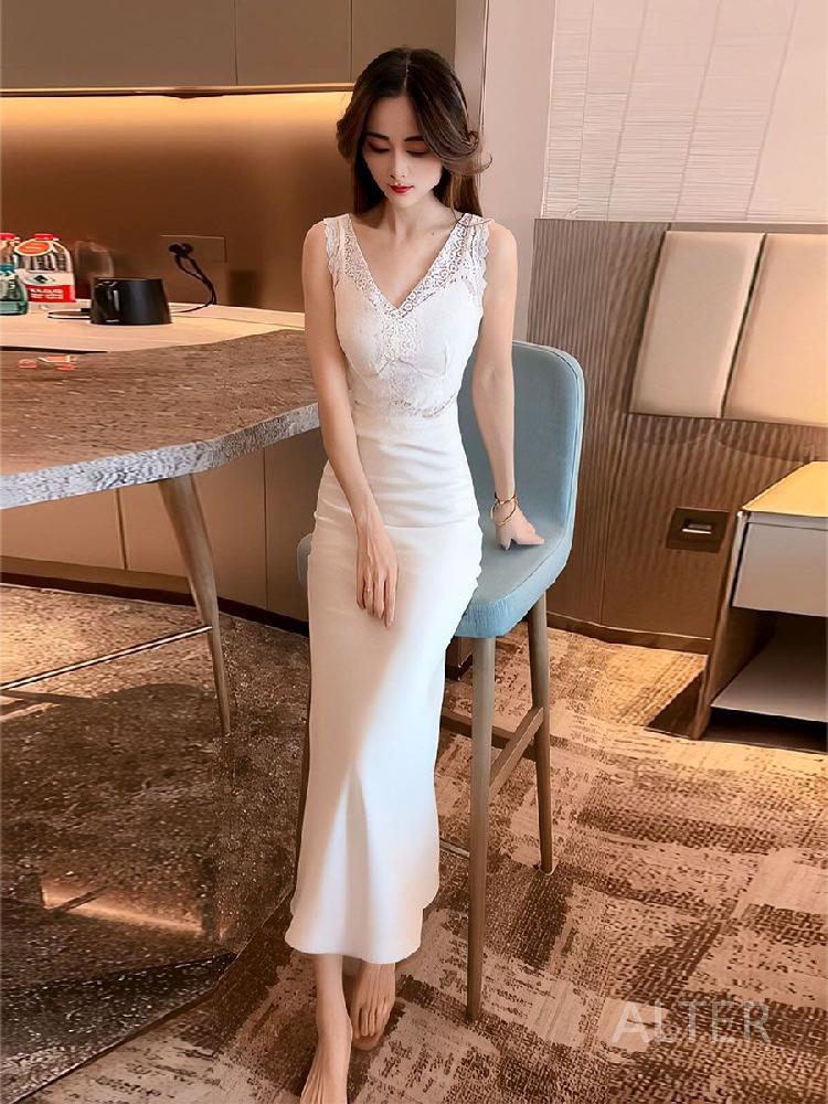 여성 펀칭 슬립 드레스 슬림 미디롱 스퀘어넥 화이트 S 40-50kg - 상세 이미지 5