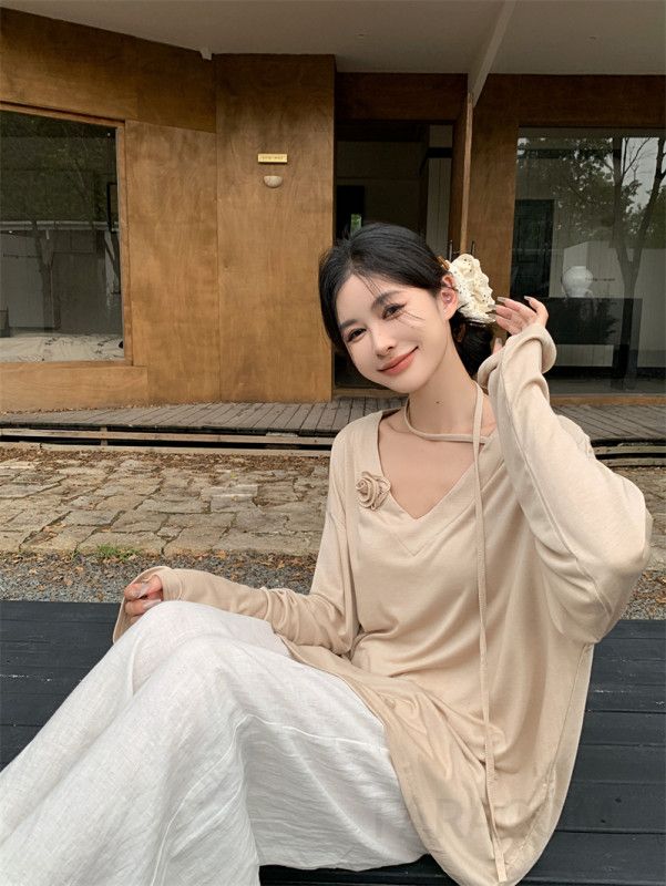 여성 루즈핏 V넥 긴팔 티셔츠 초가을 스타일 미디 길이 캐주얼 레이어드용 편안한 착용감 데일리 활용 가능 - 상세 이미지 2