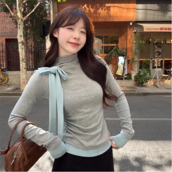 여성 하이 칼라 롱 슬리브 티셔츠 가을 겨울용 레이스업 디자인 니트탑 스타일리시한 이너웨어 데일리룩 편안한 착용감 따뜻한 느낌의 캐주얼 - 메인 이미지