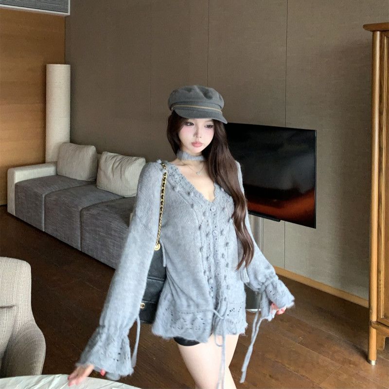 가을 겨울 도톰 니트 가디건 소프트한 착용감 루즈핏 여성 플라워 패턴 스타일링 편안한 데일리룩 V넥 디자인 하객룩 활용도 높은 - 상세 이미지 5