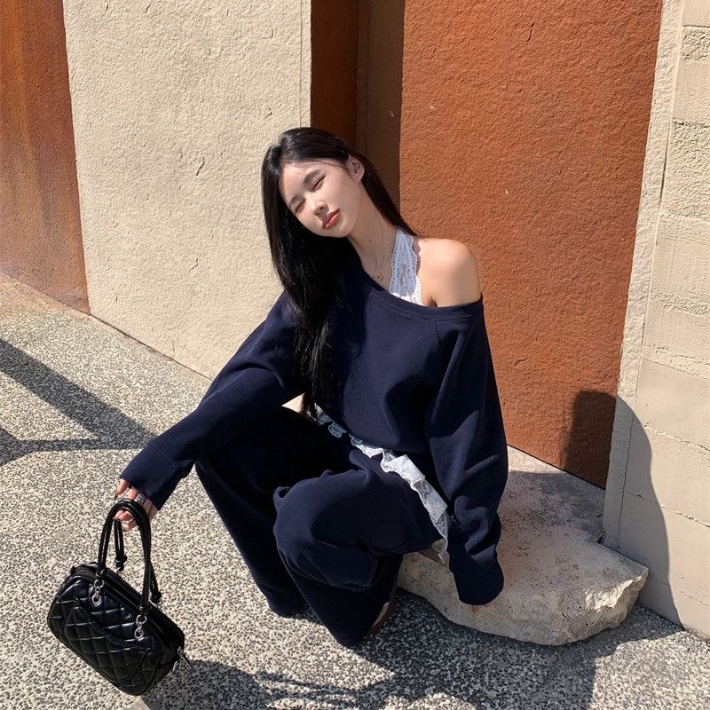 여성 초가을 캐주얼 트레이닝 세트 루즈핏 면 스웨트셔츠와 팬츠 편안한 착용감 데일리룩 공항룩 활용 가능 스타일리시한 디자인 - 상세 이미지 5