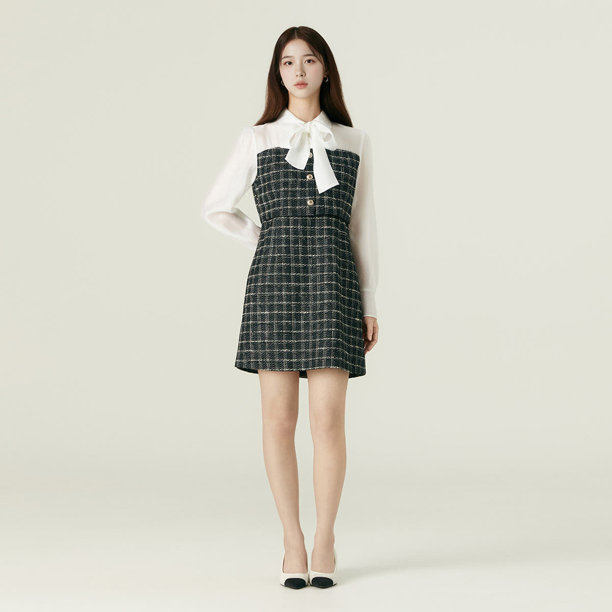 로엠 우븐매칭 트위드 미니원피스 RMOWF49S12