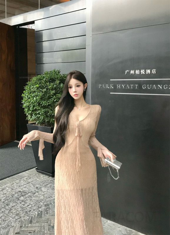 레이스 프렌치 맥시 드레스 여성용 여름 감각적 분위기 긴팔 하객룩 스타일 공주풍 우아한 디자인 시스루 레이어드룩 - 상세 이미지 3