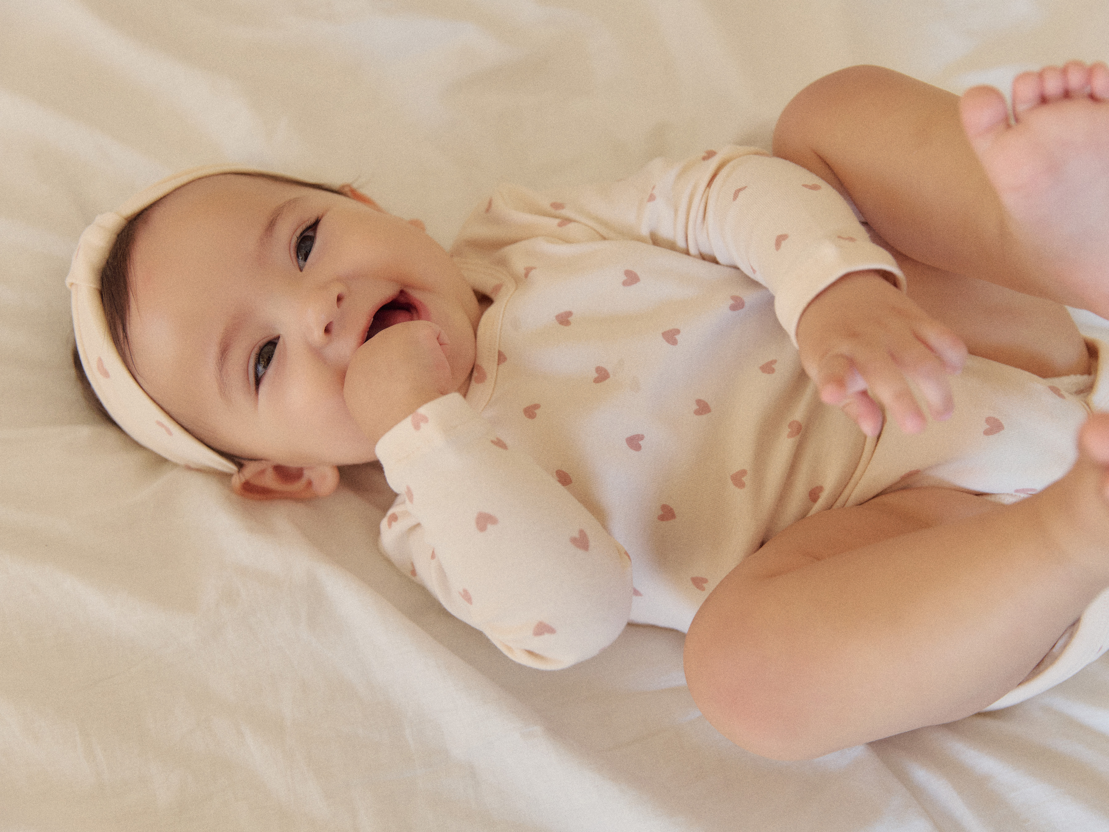 로라밤 릴리 슈트세트 신생아 아기 내복 50일 100일 돌 촬영 봄 가을 겨울