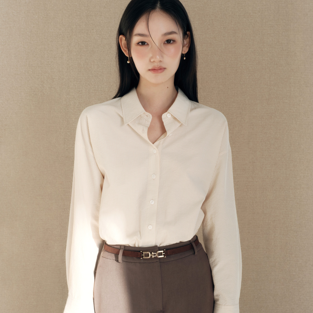 [N판배자배송] 로엠 루즈핏 스트라이프 긴팔 셔츠 RMYWF49R99