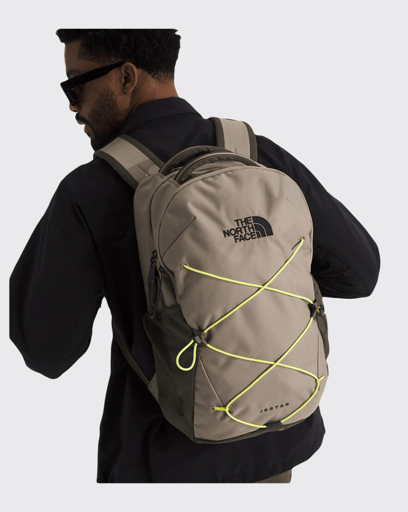 노스페이스 제스터 배낭 노트북수납 남성 여성 데일리 백팩 28L, 타우페