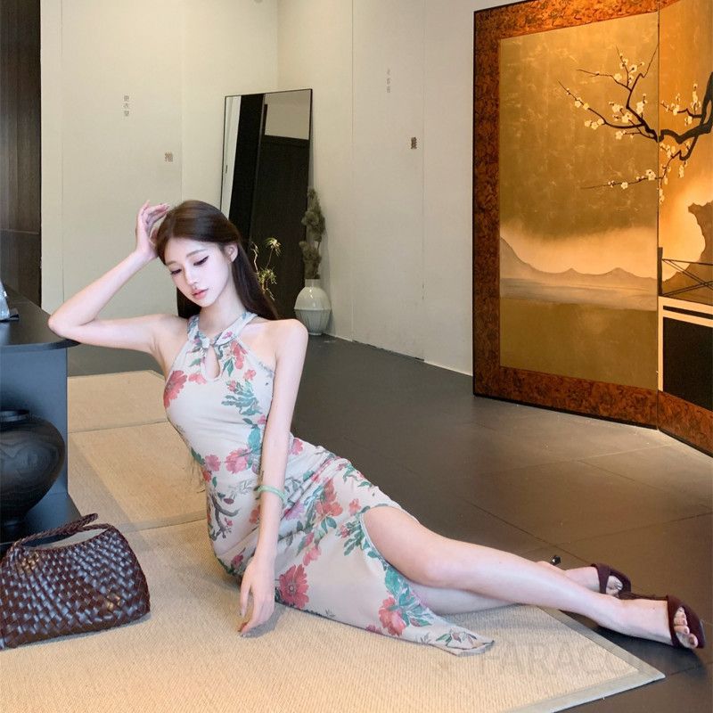 여성 여름 개량치파오 원피스 레트로 스타일 시원한 린넨 소재 반팔 드레스 중국 전통 의상 디자인 빈티지 감성 데일리 착용 가능한 브이넥 롱 스타일 - 상세 이미지 5