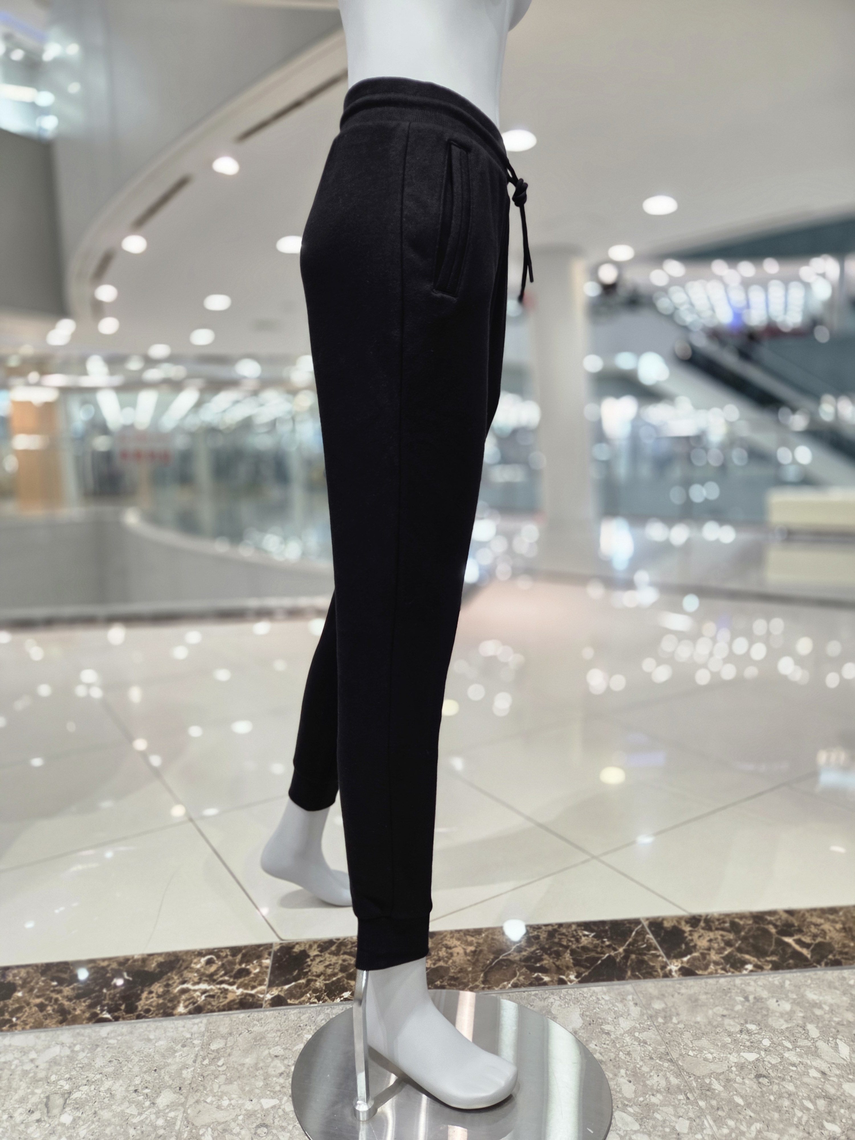 아이더 여성 캐주얼 기모 트레이닝 팬츠 센트럴 WW23366 - 상세 이미지 2