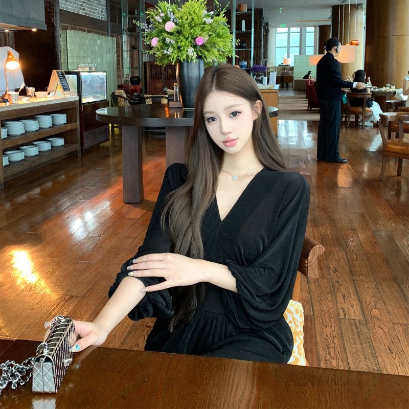 여름 바캉스룩 시스루 레이어드 망사 원피스 브이넥 퍼프소매 허리 플리츠 디자인으로 시원하고 고급스러운 여성 스타일 휴양지원피스 - 상세 이미지 5