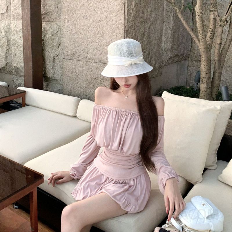 여성 초가을 밀크 레더 원숄더 티셔츠 반바지 투피스 세트 캐주얼 스타일 편안한 착용감 데일리룩 패션 아이템 - 상세 이미지 5