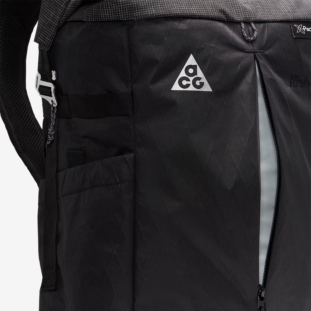 나이키 ACG 아이센 데이 팩 32L 백팩 DV4054-011