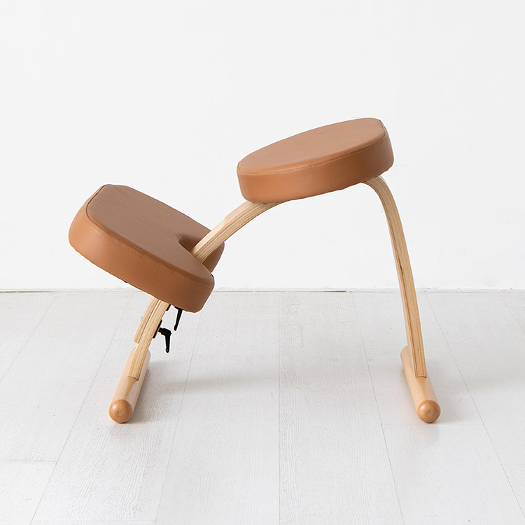 바론 무릎의자 브라운 5373.9197