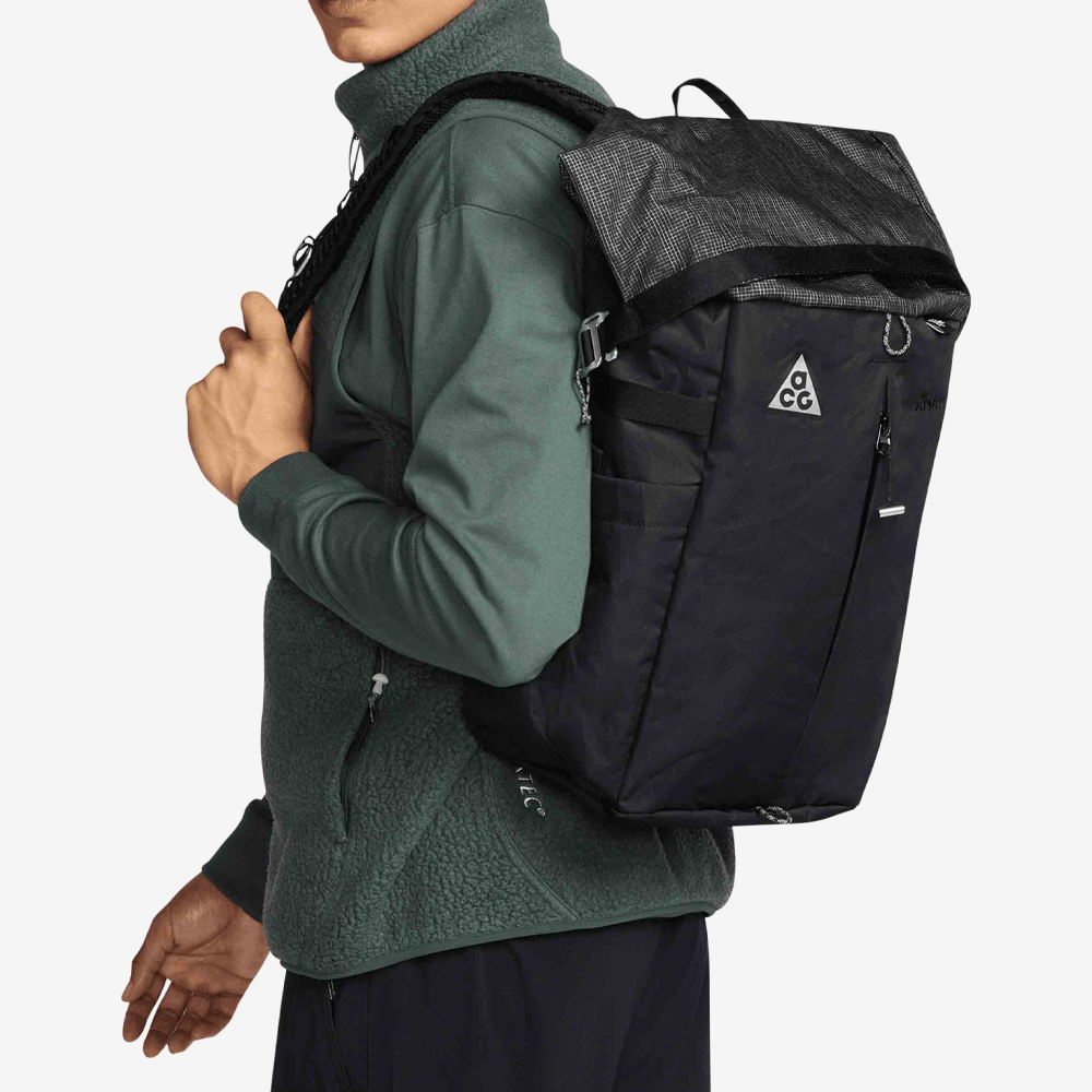 나이키 ACG 아이센 데이 팩 32L 백팩 DV4054-011