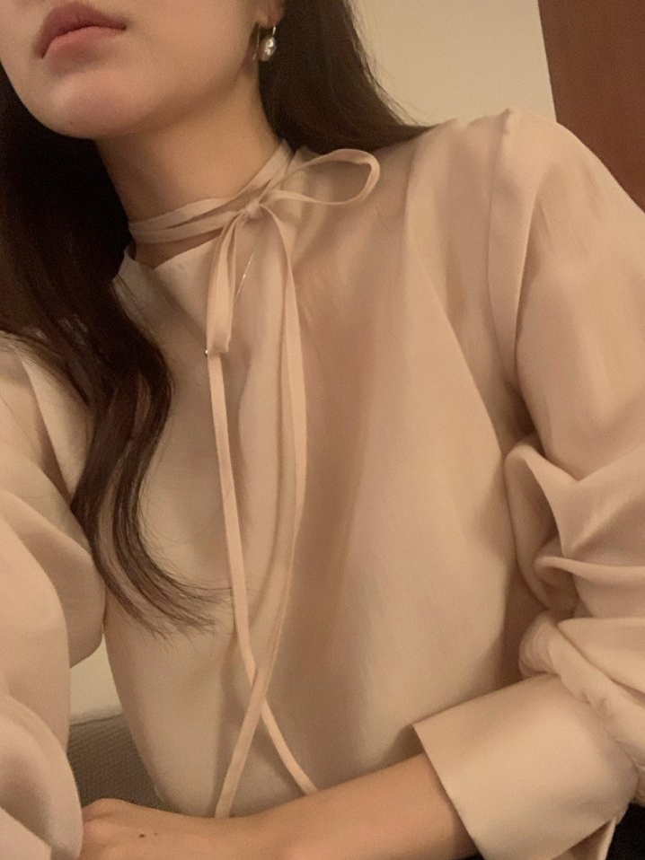 [오늘출발] 오버무드 페미닌 러블리 반목 리본 타이 시스루 하객룩 블라우스 3color - 상세 이미지 2