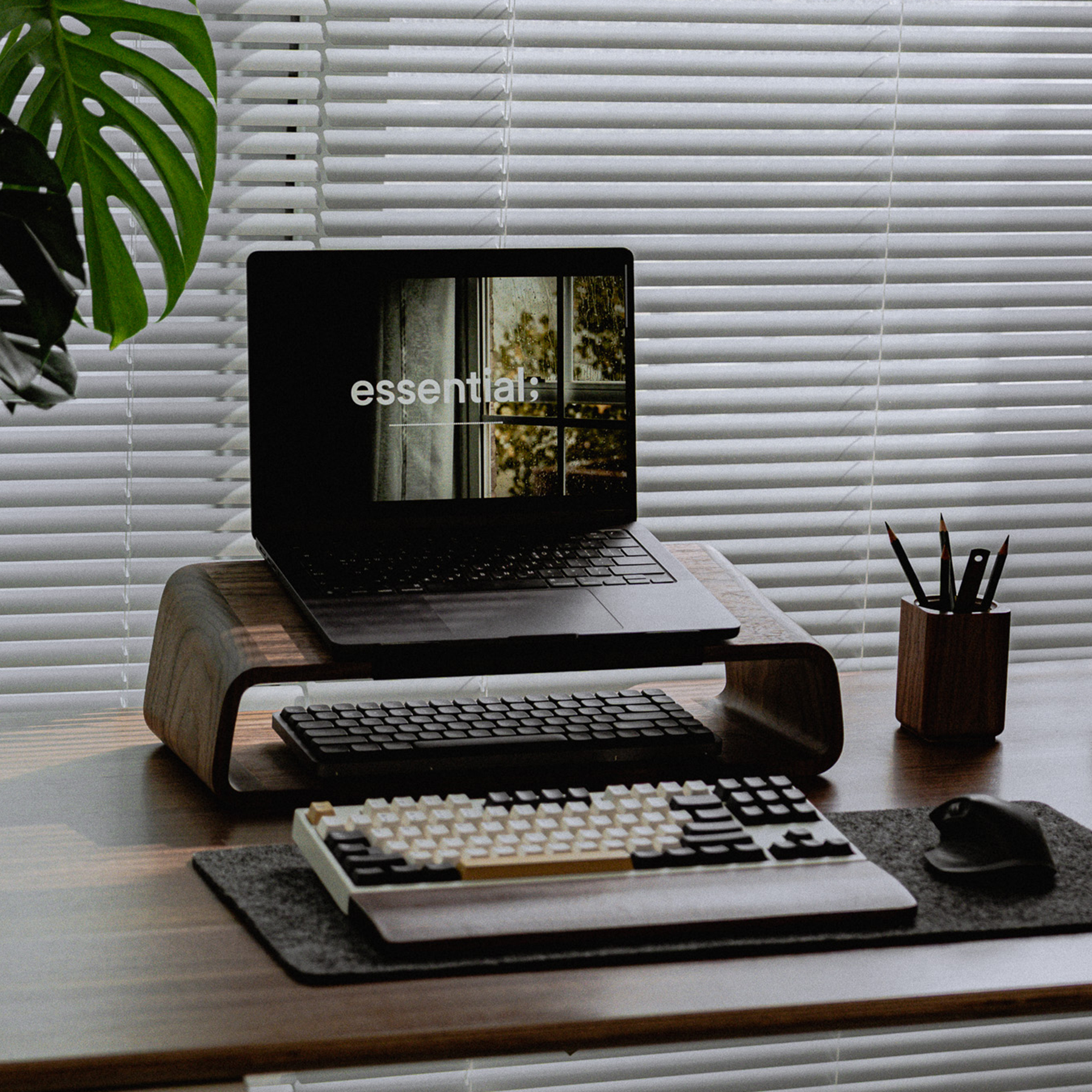오롯이제작소 소담 미니멀 맥북 스탠드 데스크선반 W490 x D200 x H140, 1단, 월넛 - 상세 이미지 2