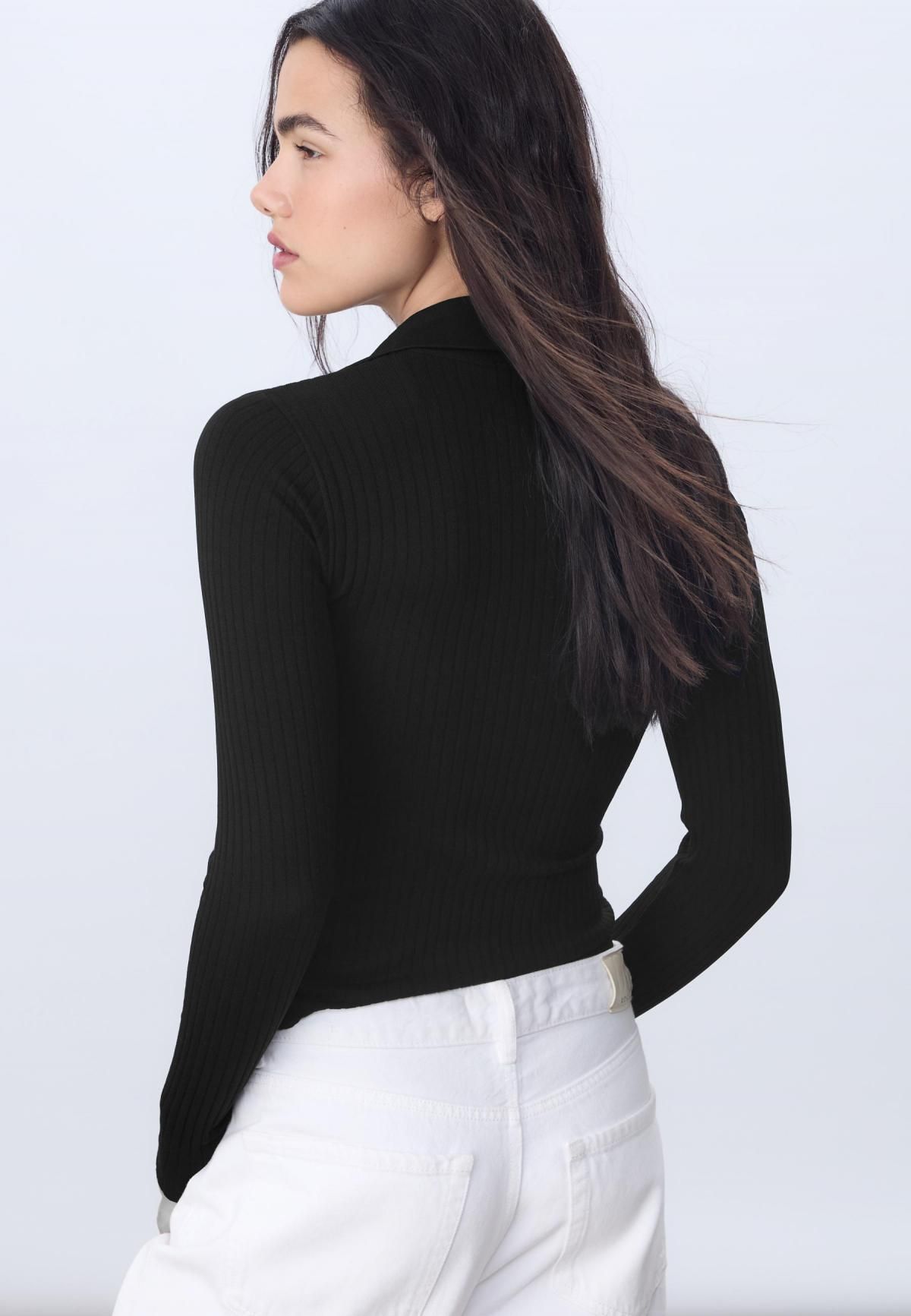 스트라디바리우스 슬림핏 심리스 폴로카라 긴팔 티셔츠 6537/920 BLACK - 상세 이미지 4