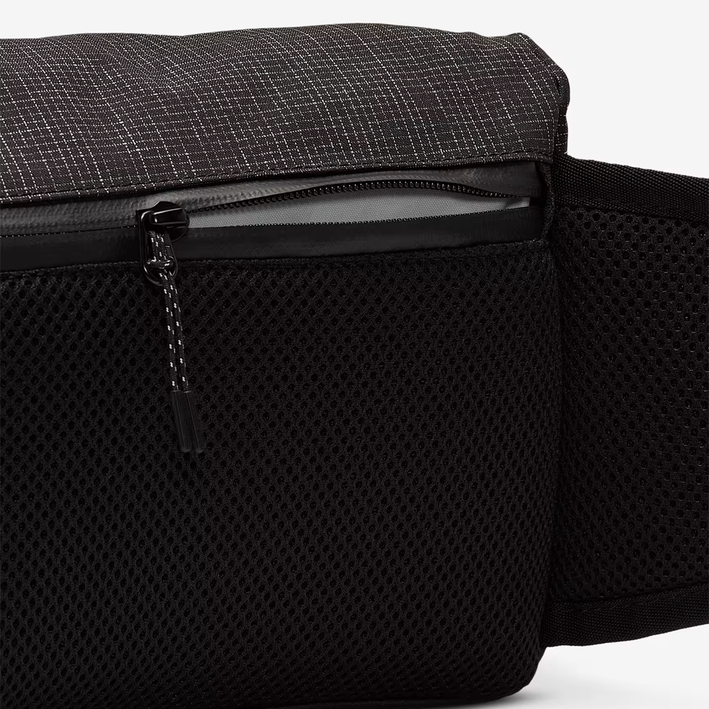 나이키 ACG 아이센 패니 팩 웨이스트백 DV4051-011