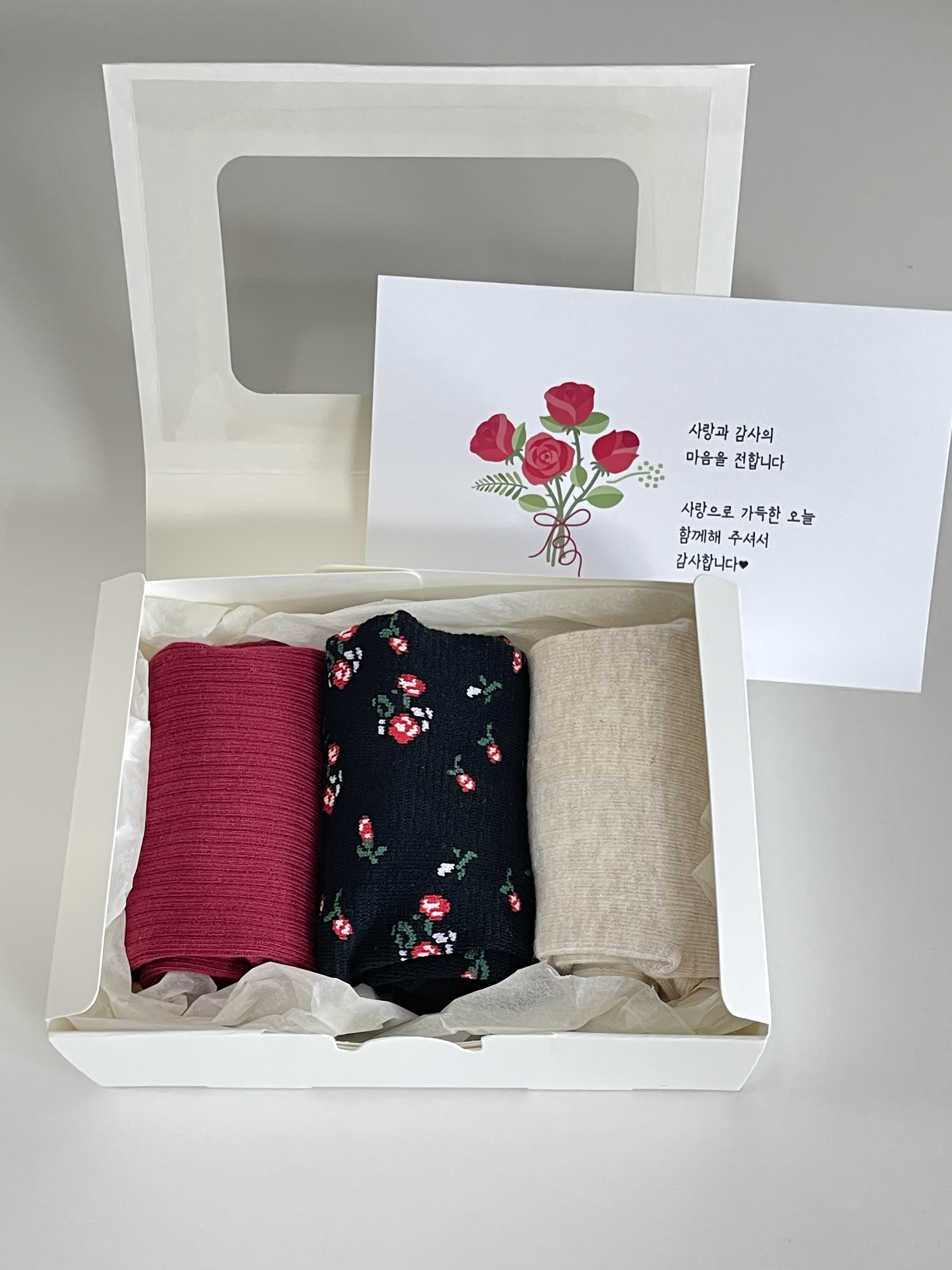 [주문제작 선물포장] 여성 꽃 양말 선물 세트 패션 중목 꽃무늬 선생님 간호사 퇴사선물 단체 01.레드로망스, 1개 - 상세 이미지 4