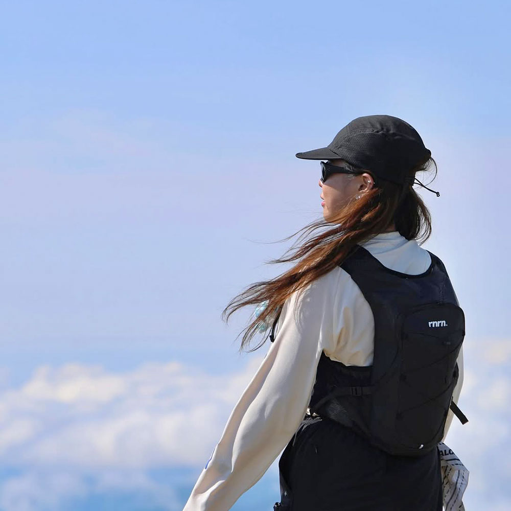 rnrn 경량 등산가방 소형 배낭 미니 가벼운 트레일러닝 트레킹 백팩