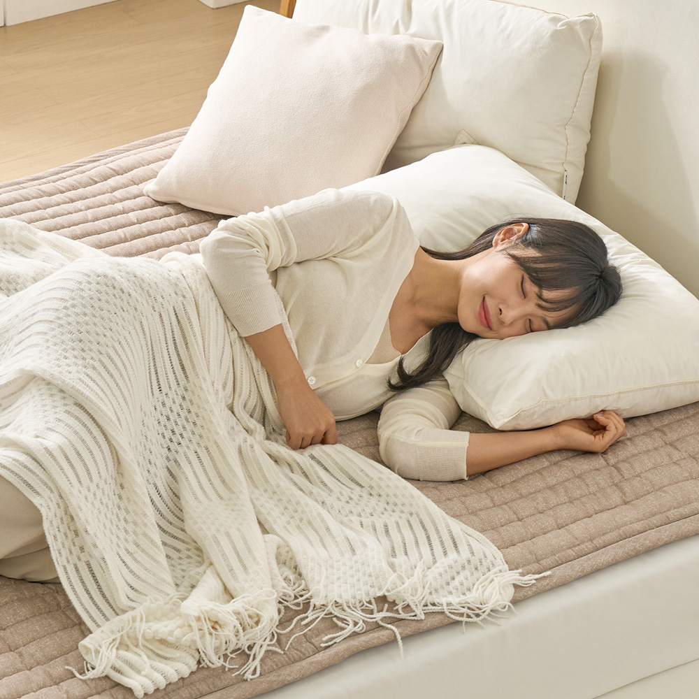 곰표한일 카본 탄소매트 전자파없는 원격제어 IOT 전기요 베이지 미니싱글