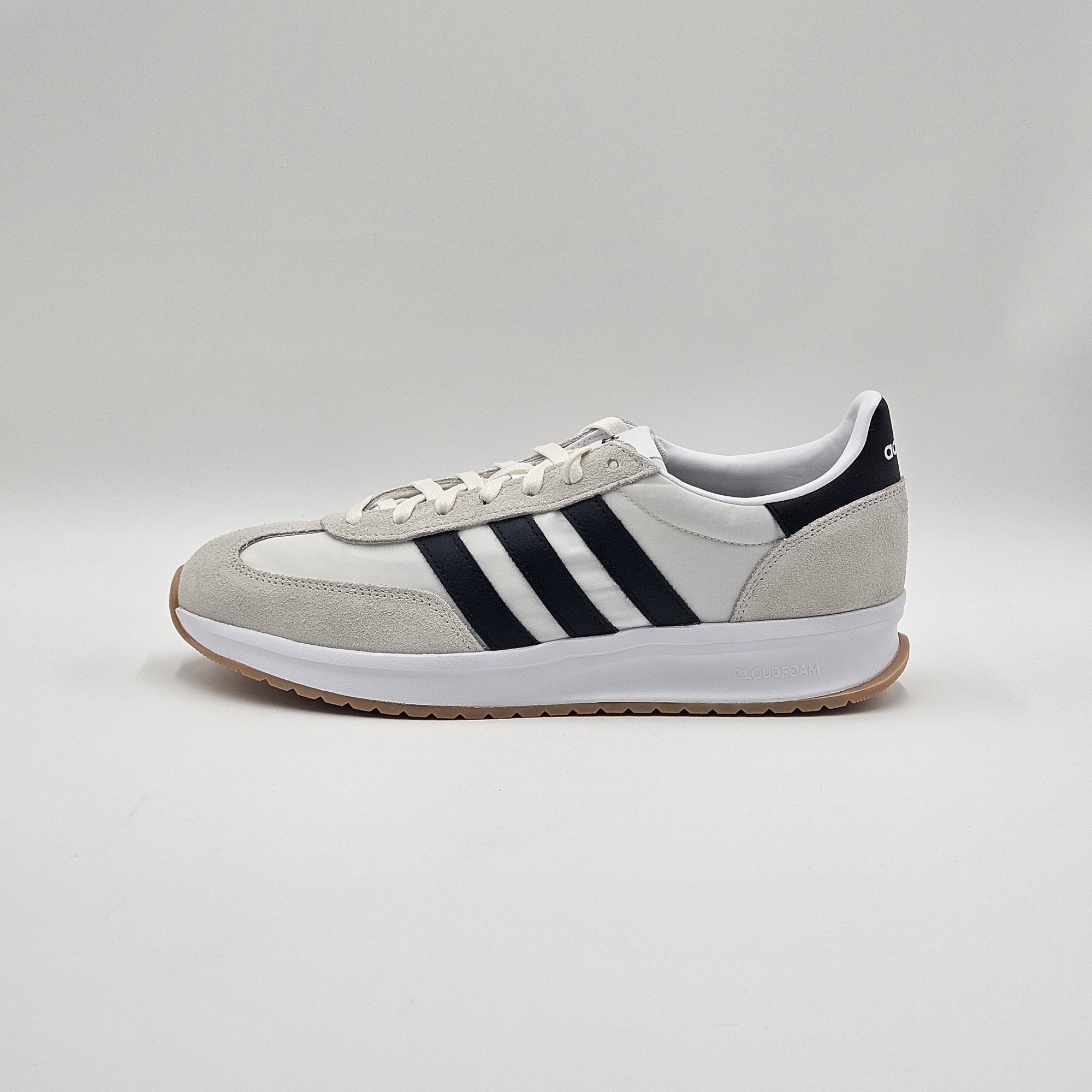 [국내매장판] 아디다스 남여공용 런닝화 데일리 슈즈 커플 중고등학생 RUN 운동화 화이트블랙(런70S), 260