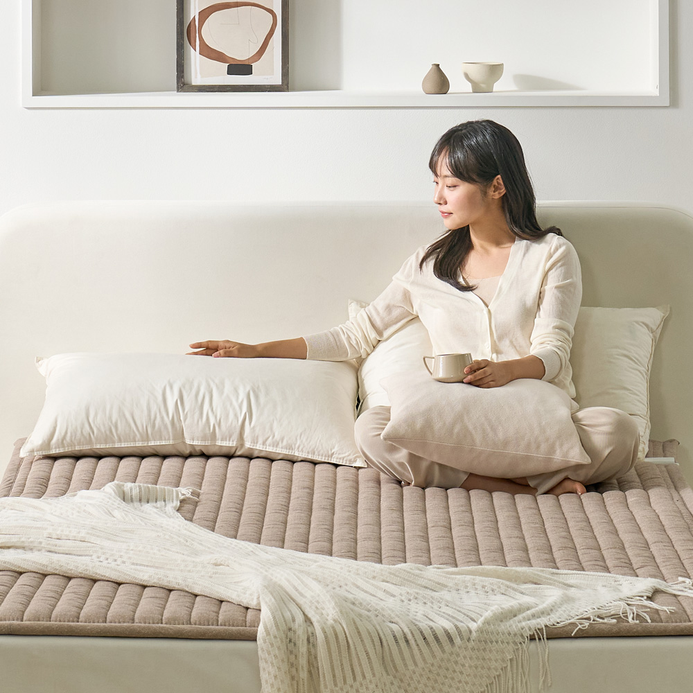 곰표한일 카본 탄소매트 전자파없는 원격제어 IOT 전기요 베이지 미니싱글