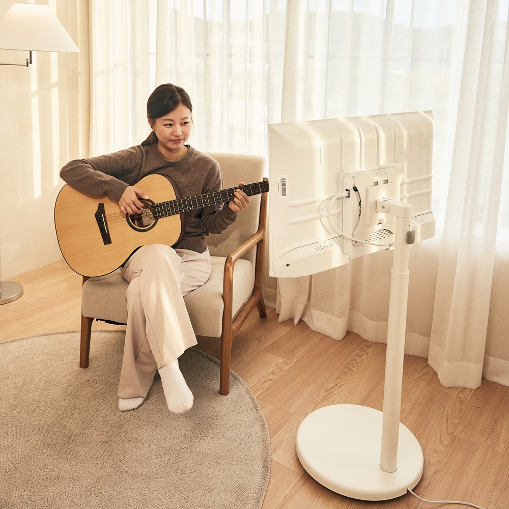 와이드무빙뷰 화이트에디션 삼탠바이미V3 셋트 QLED 109cm(43인치) UHD 4K 스마트 이동식 TV 중소바이미 유압식 높이조절 삼텐바이미