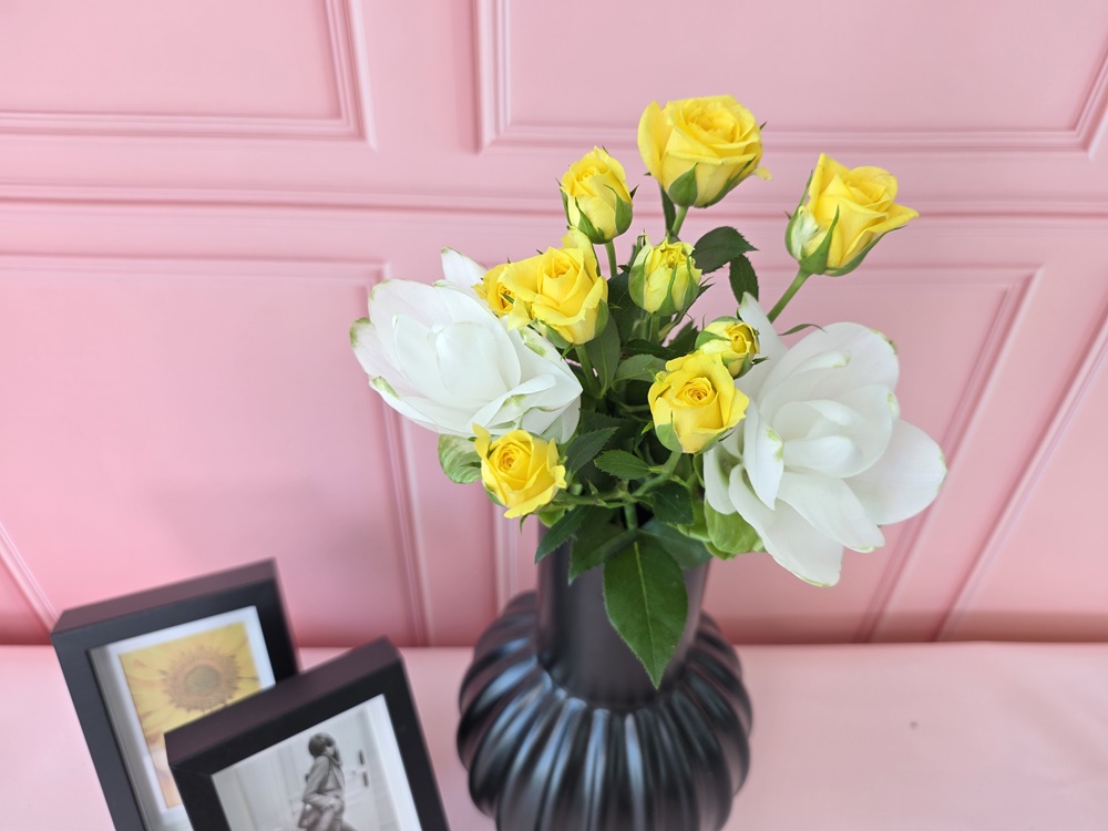 유스풀몰 랜덤 두가지꽃 4송이 소확행 정기배송 구독 꽃 생화 이미지 3