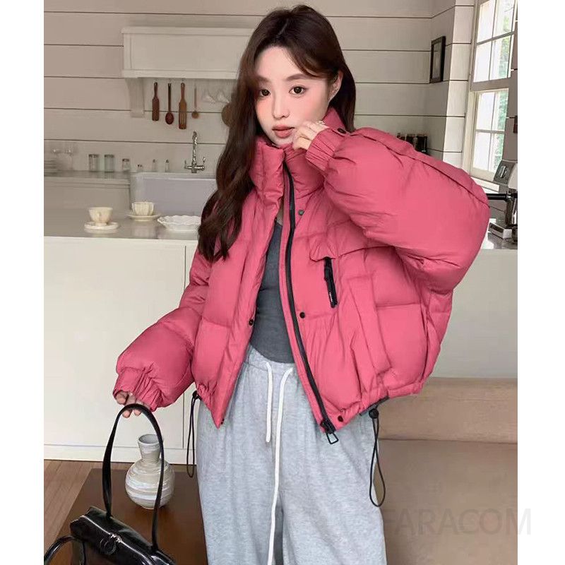 여성 겨울 아우터 경량패딩 따뜻한 착용감 숏 스탠드 칼라 다운 재킷 스타일리시한 디자인 데일리룩에 적합한 코트 - 상품 이미지