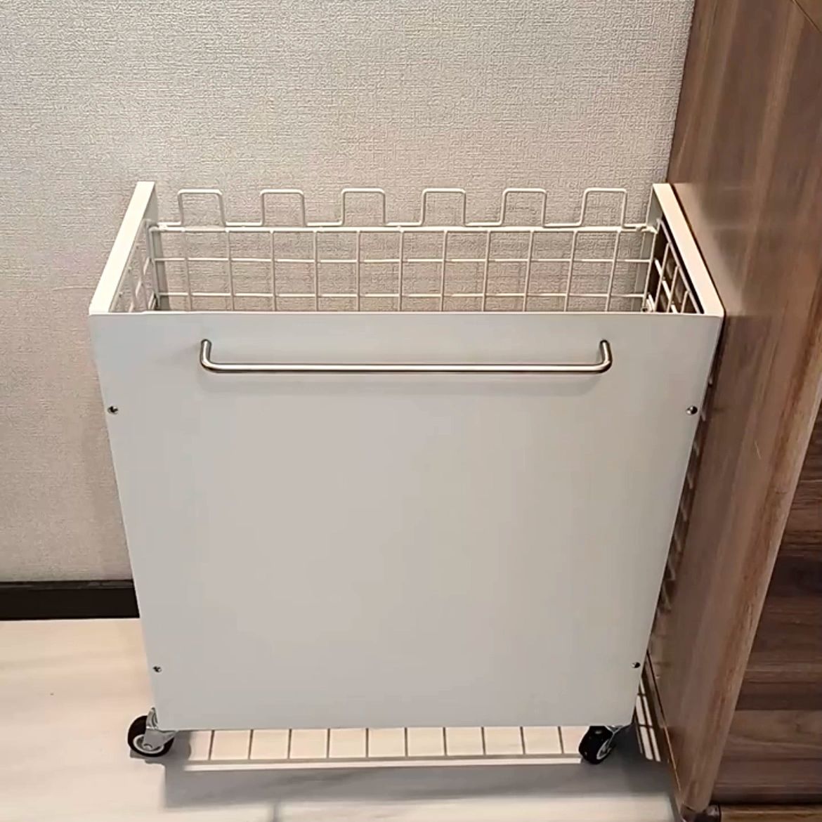 다용도 쓰임 디귿바구니 내장 바구니 세탁물 선반 소형 욕실 스티커 없는 소형 수납 카트 1개 60x50cm - 상세 이미지 2