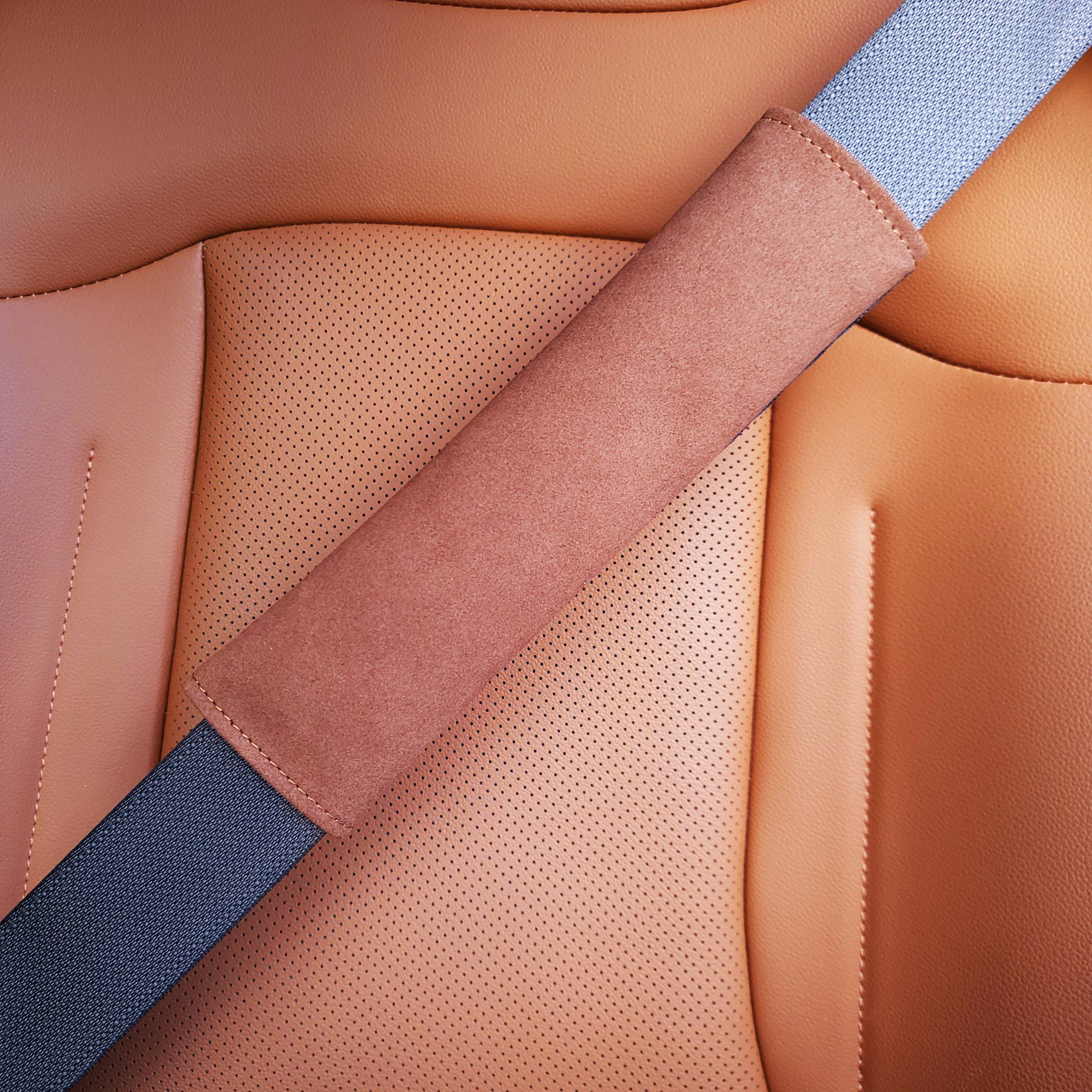 1+1 자동차 차량용 안전벨트 커버 쿠션 스웨이드 쏘렌토 싼타페 레이 카니발