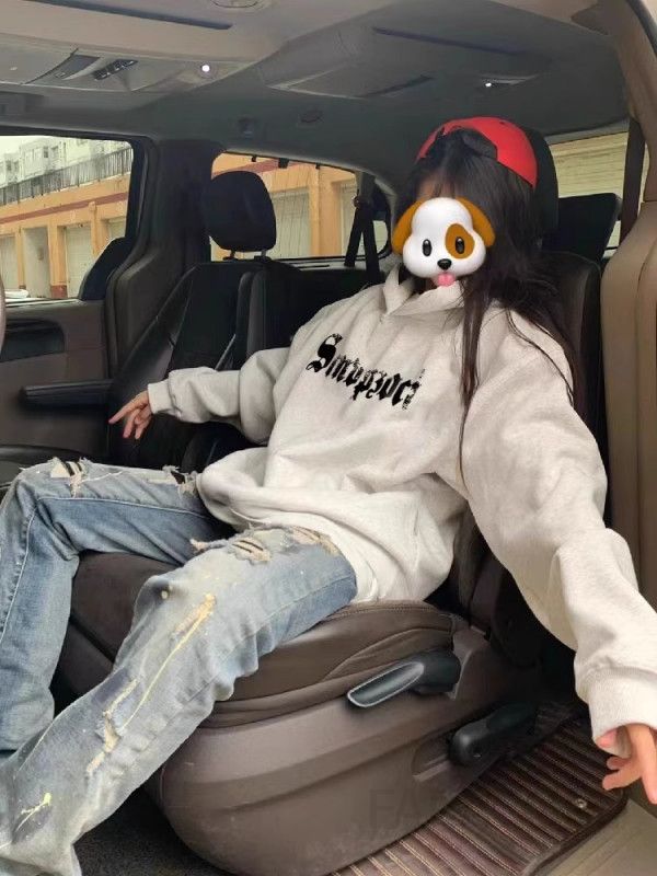 기모 여성 후드티셔츠 가을 겨울용 오버사이즈 스타일로 따뜻하고 편안한 착용감의 캐주얼한 디자인 데일리룩 활용도 높은 - 상세 이미지 4