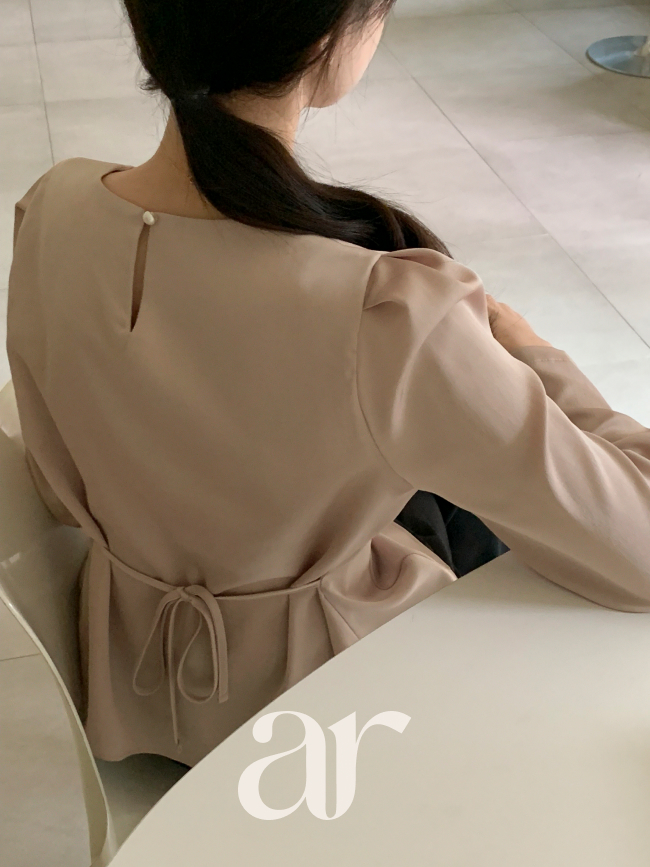 언발 셔링 라운드넥 긴팔 블라우스 bs8423 - 상세 이미지 5