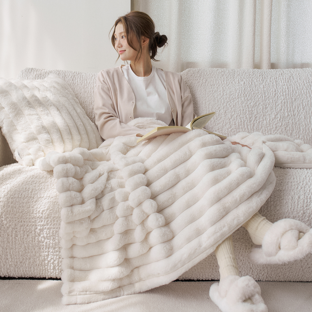 몽글몽글 소프티 밍크 라떼 블랭킷 겨울 극세사 이불 담요 침구 쇼파 덮개 100x160