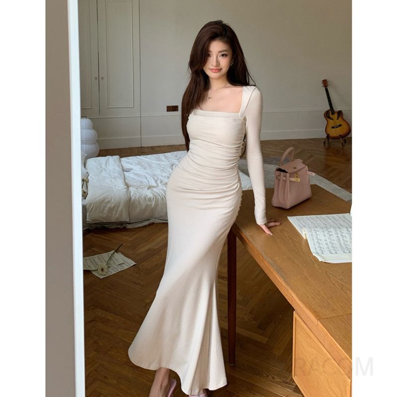 플리츠 스퀘어넥 슬림핏 롱스커트 여성용 가을 데일리 드레스 모던한 디자인의 편안한 착용감 스타일링 - 상세 이미지 2