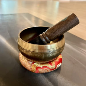 아티스트힐러 싱잉볼 요가종 명상종 풀문 씽잉볼 프리미엄S 9.5cm세트 실사용 후기 | 효과 있을까? - 상품 이미지 2