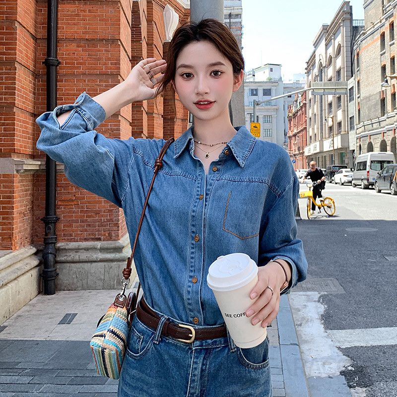 여성용 루즈핏 데님셔츠 캐주얼 스타일 봄 간절기용 청남방 다용도 활용 가능 오버핏 재킷 느낌의 편안한 착용감 데일리 아이템 - 상세 이미지 4