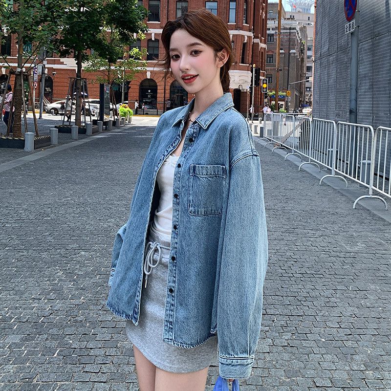여성 데님셔츠 청남방 오버핏 레이어드 스타일 봄가을용 캐주얼 루즈핏 재킷 니치 레트로 홍콩 감성의 트렌디한 롱슬리브 아우터 - 상세 이미지 3