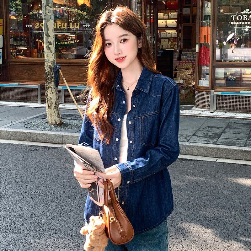 여성용 루즈핏 데님 셔츠 봄가을 캐주얼 스타일 레이어드 가능 청남방 코튼 소재로 편안한 착용감과 레트로한 홍콩 감성의 긴팔 탑 - 상세 이미지 3