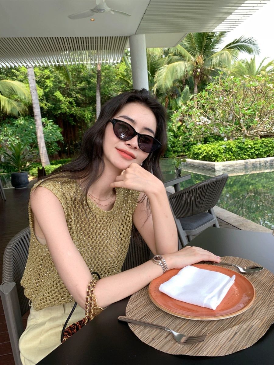 라운드넥 반짝이 그물조끼 루즈핏 여름 그물나시 커버업 여성 상의 민소매 티셔츠 플라워 그레이 조끼 끈 포함 S - 상세 이미지 4