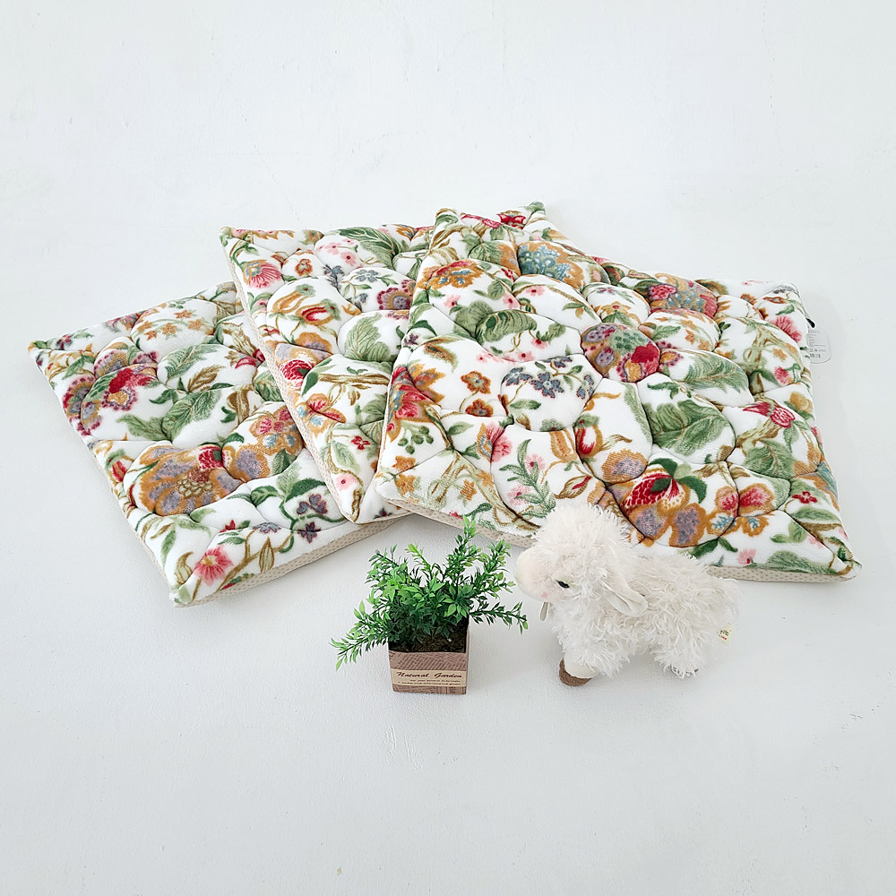 바세티 사계절 쿠션 극세사 아이보리, 1인용 사각