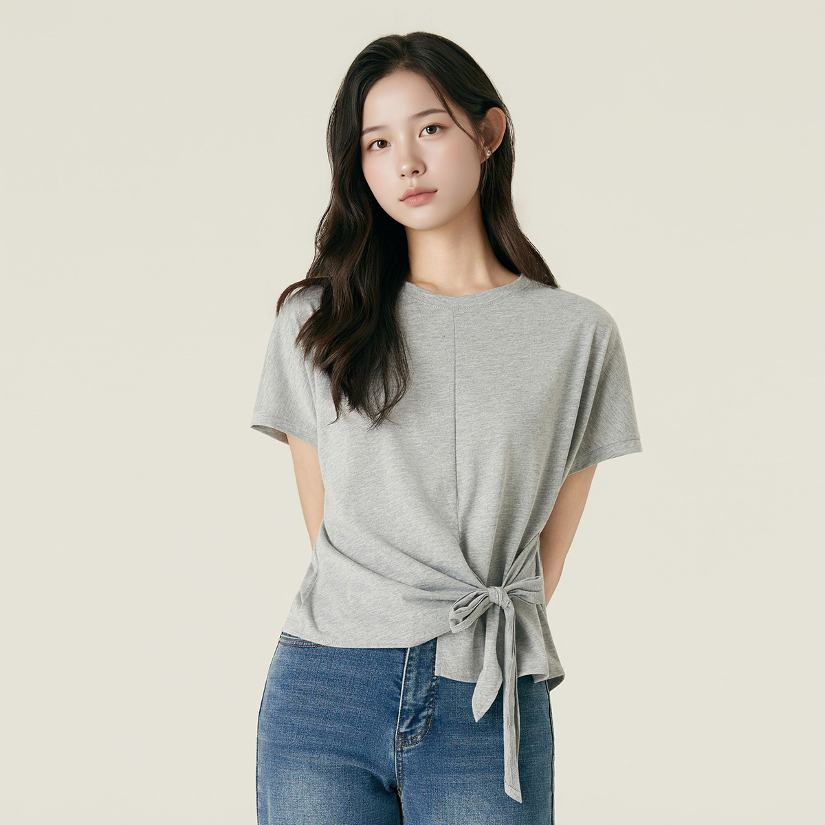 로엠 리본 꼬임 티셔츠 RMHWF49RT1 - 상품 이미지