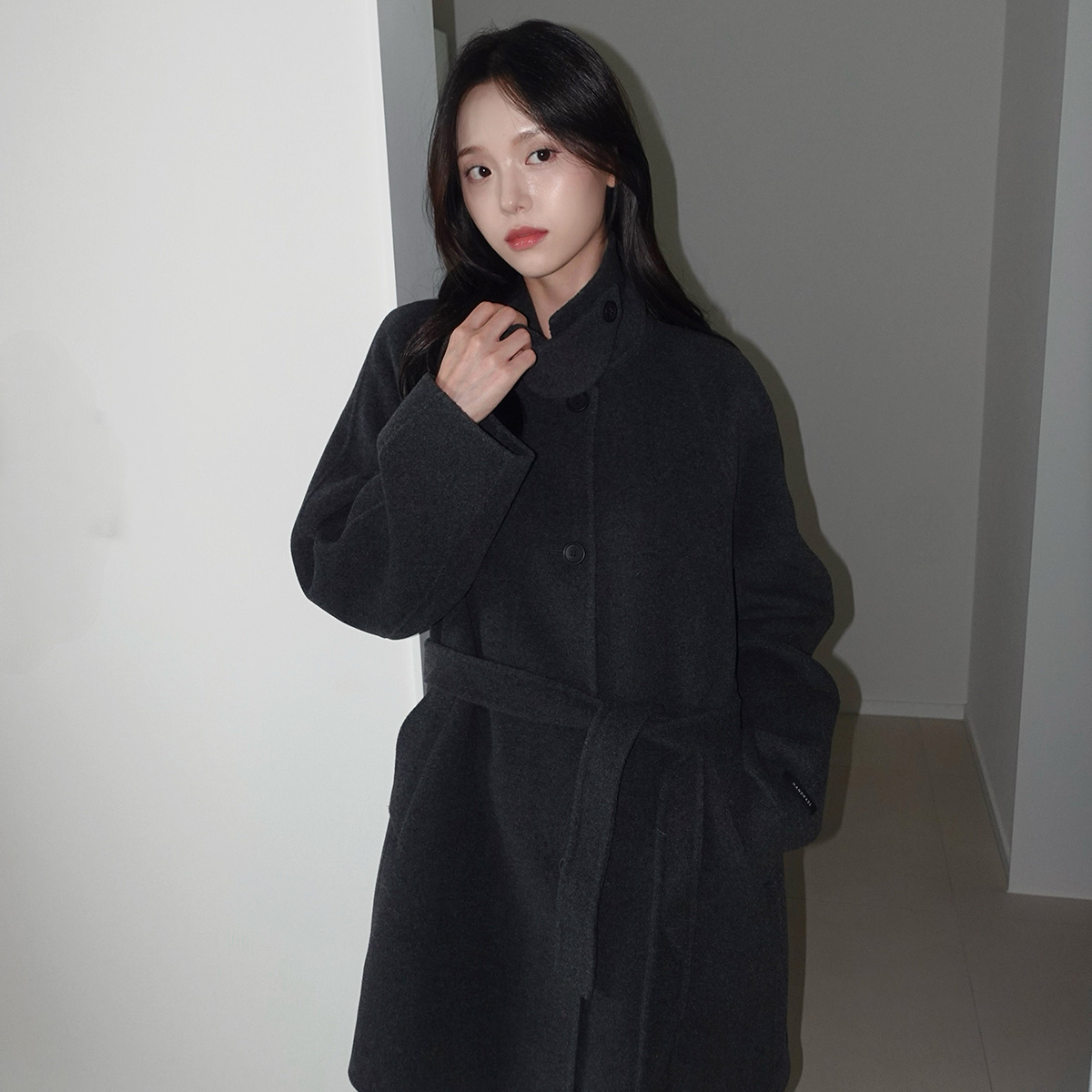 [츄 PICK] 로엠 올데이 카라 벨티드 미디코트 RMJHF4VR22 이미지 6