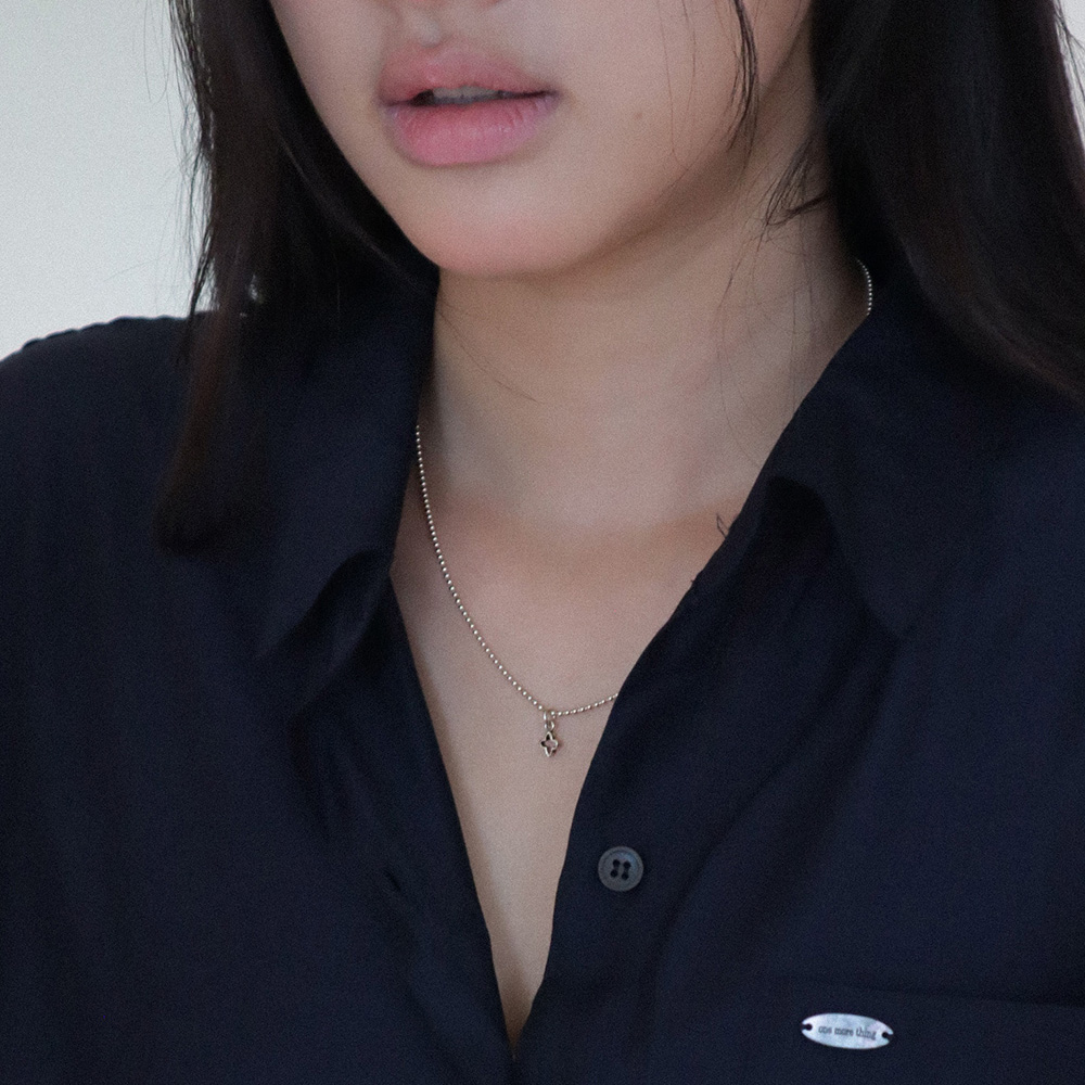 미니 클로버 네크리스 실버925 Mini Clover Necklace - 상세 이미지 2