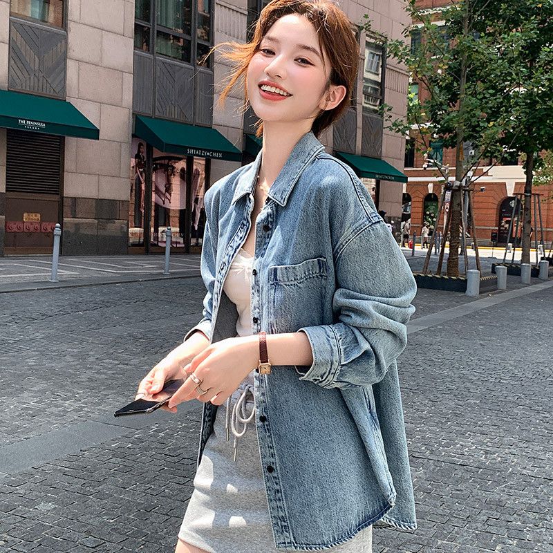 여성 데님셔츠 청남방 오버핏 레이어드 스타일 봄가을용 캐주얼 루즈핏 재킷 니치 레트로 홍콩 감성의 트렌디한 롱슬리브 아우터 - 상세 이미지 5