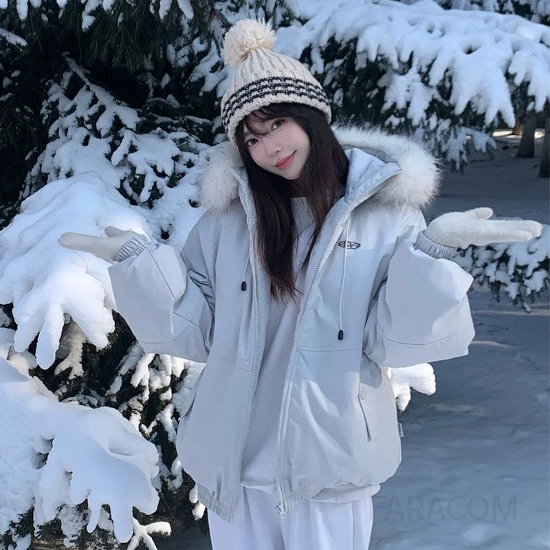 여성 겨울 패딩 대형 퍼 칼라 스타일 따뜻한 다운 코튼 자켓 두꺼운 착용감 데일리 외출용 트렌디한 디자인으로 스타일리시한 패션 완성 - 상품 이미지