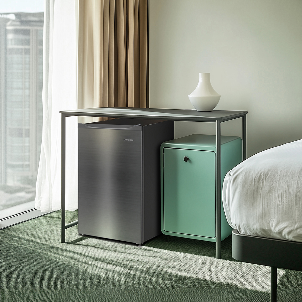 창홍 소형 미니 냉장고 1도어 원룸 가정용 메탈실버 92L