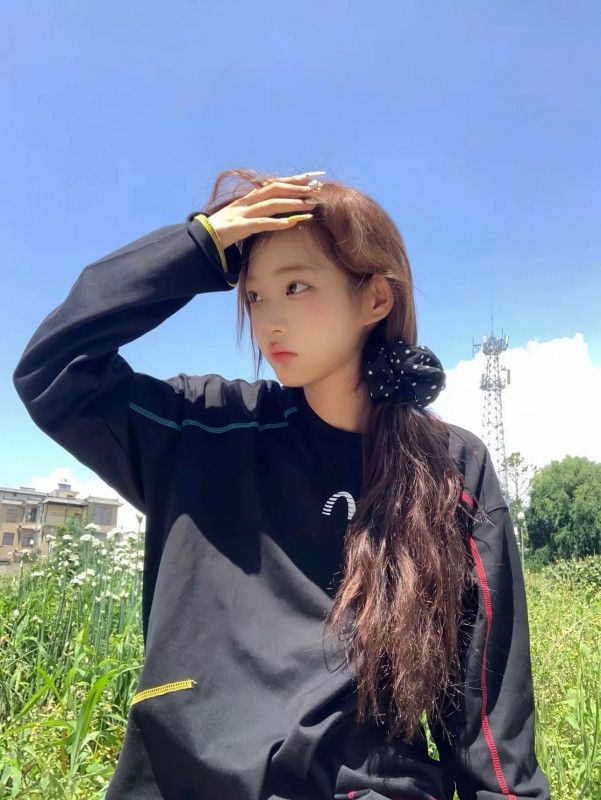 여성 긴팔 티셔츠 순면 가을 프린팅 라운드 편안한 착용감 캐주얼 스타일 데일리룩 레이어드 활용도 높은 디자인 - 상세 이미지 2